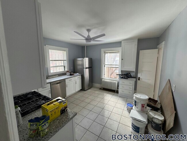 18 Quint Ave Unit 2