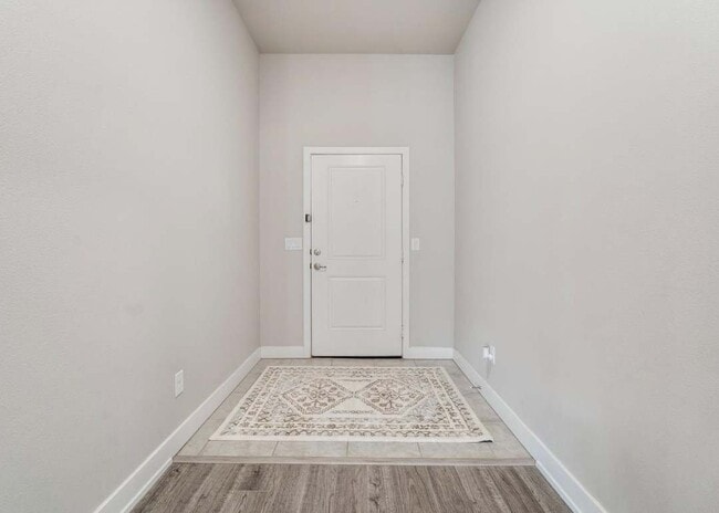 Photo - 13818 Red Springs Ave
