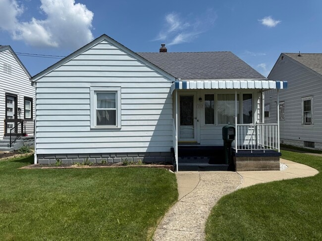 Photo - 1317 E Wheeling St House