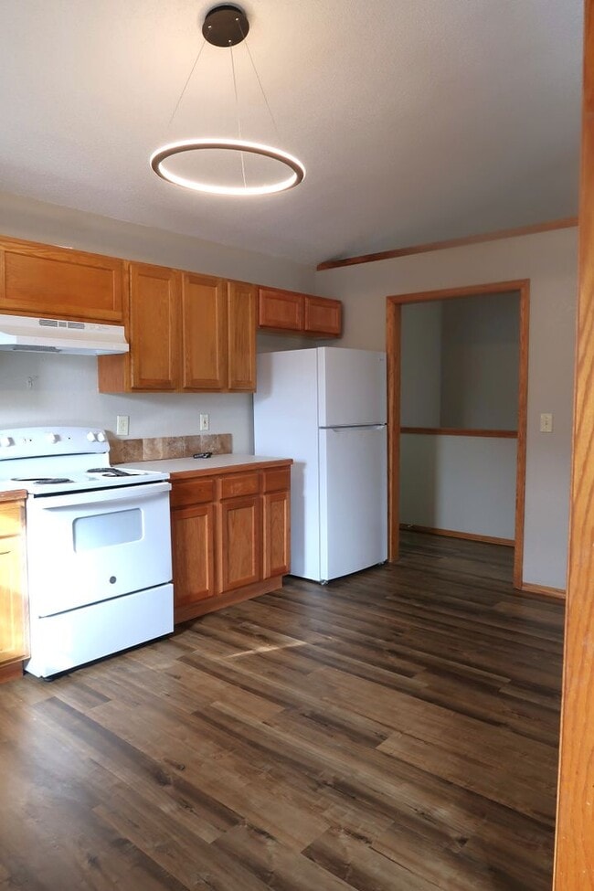 Photo - Beautiful 4 Bedroom 3 Bathroom Home