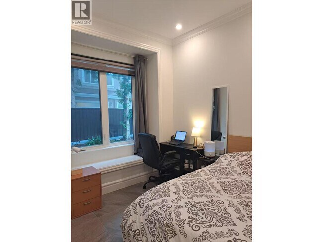 Photo - 6380 Taseko Crescent