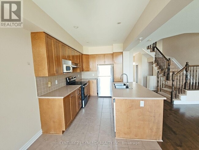 Photo - 987 Klondike Rd