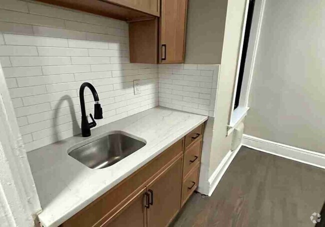 Building Photo - 728 Kearny Ave Unit No Rental