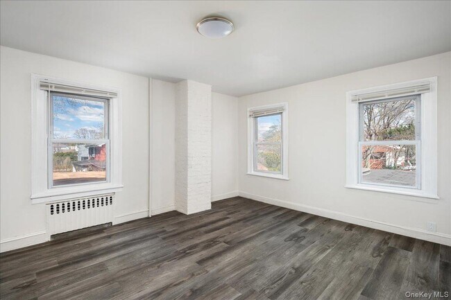 Photo - 319 Union Ave