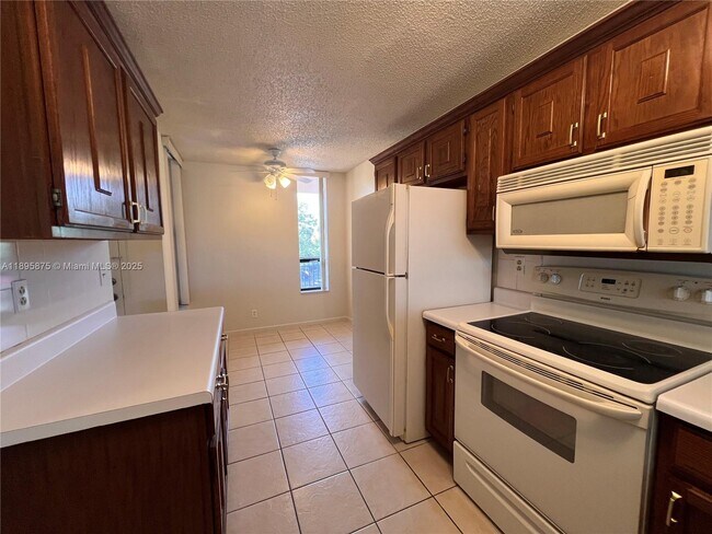Photo - 6528 Coral Lake Dr Unit 304
