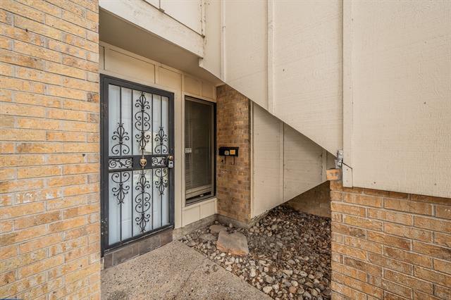 Photo - 3704 Hulen Park Dr