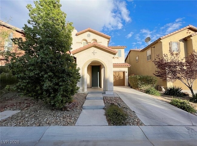 Building Photo - 10032 Pimera Alta St