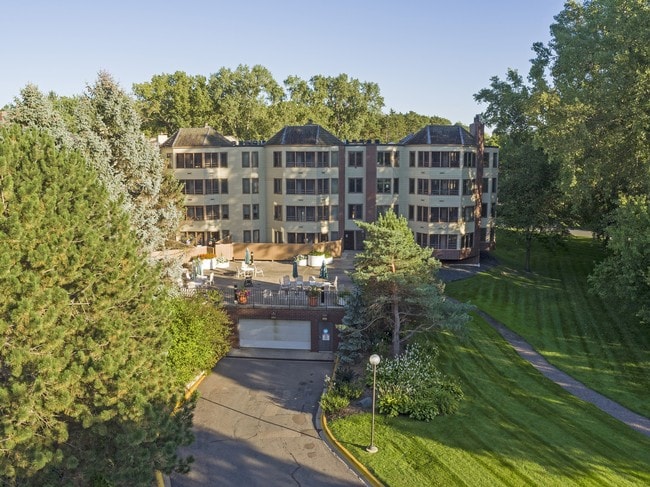 Southwirth Apartment Homes
