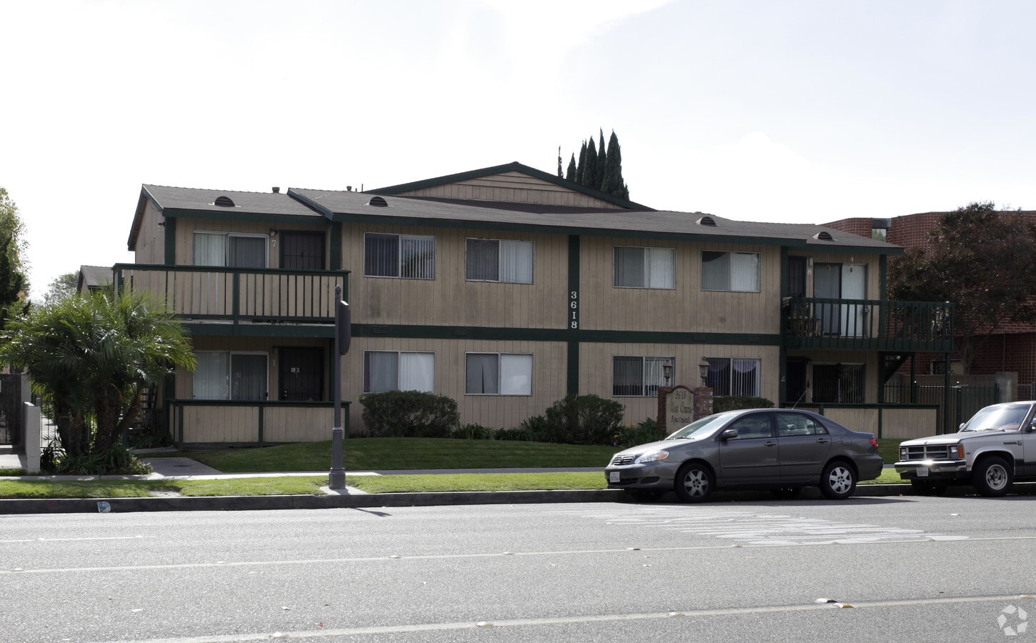 Foto principal - 3618 W Orange Ave