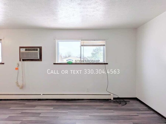 Photo - 285 Villa St