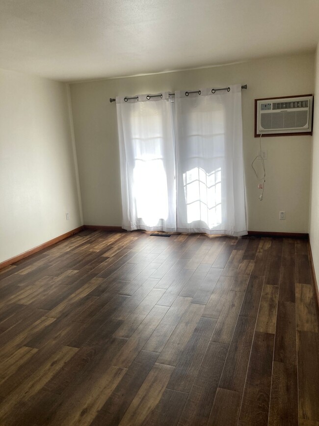 Photo - Immaculate Updated 2 Bedroom with 1 Bath