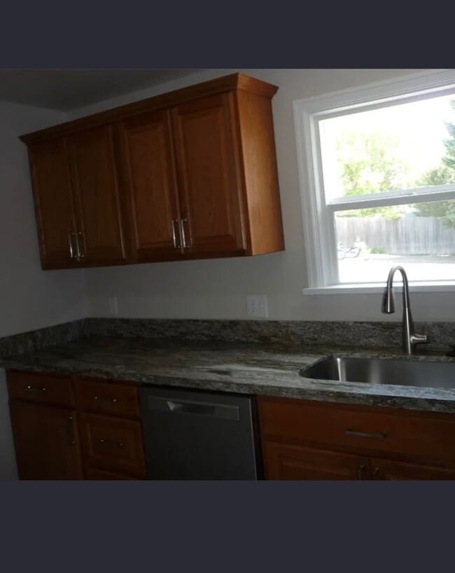Photo - Christine's Duplex Unit 634 - Upstairs