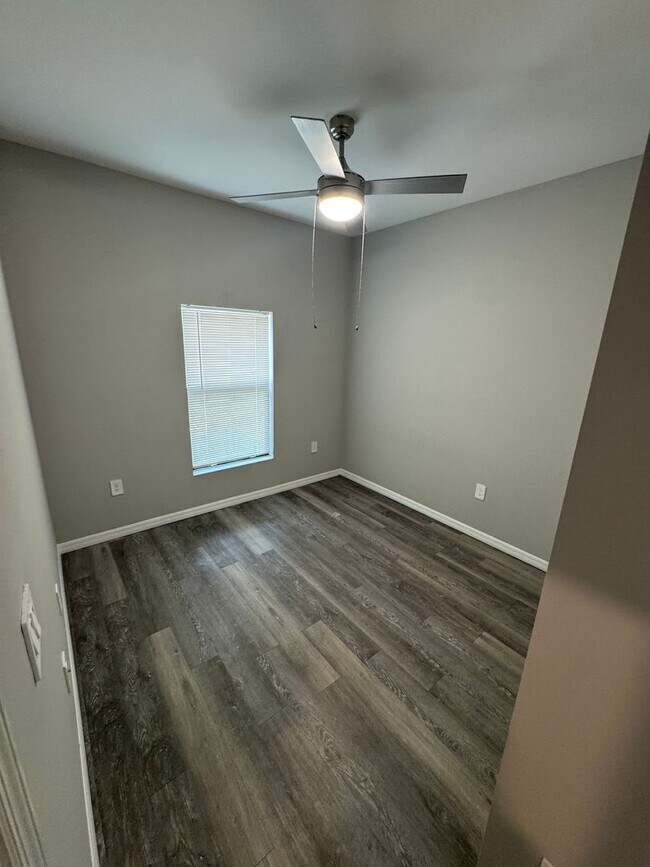 Photo - 1153 Oceanic Rd