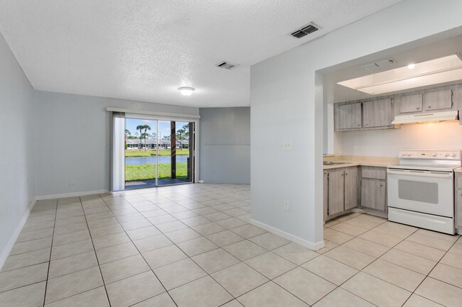 212 Majors Ln