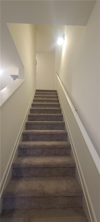 Photo - 1516 Vernon Blvd