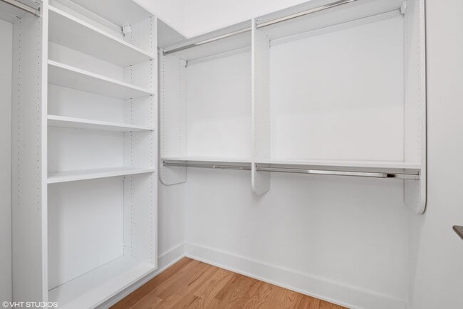 Photo - Beautiful 3 Bed 2 Bath Duplex unit in Heart of Lincoln Square Unit 205