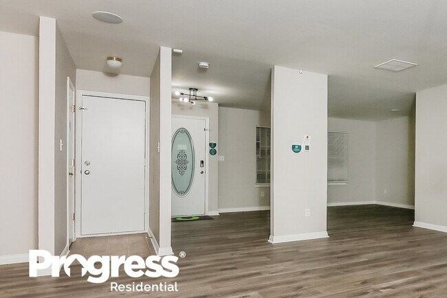 Photo - 1848 Ernest Dr