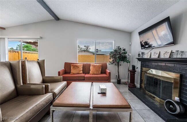 Photo - 6467 W Pawlow Ave
