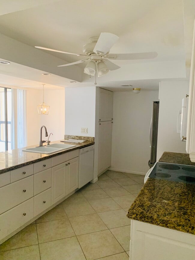 Building Photo - 950 Egret Cir Unit 950 Egret Cr Delray Beach