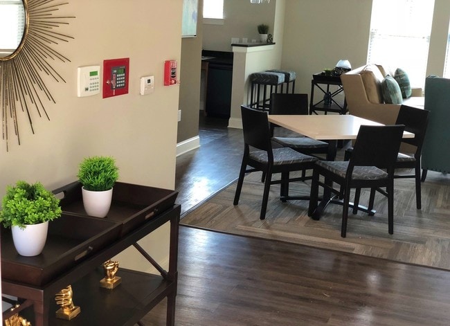 Photo - Whitehall Crossing