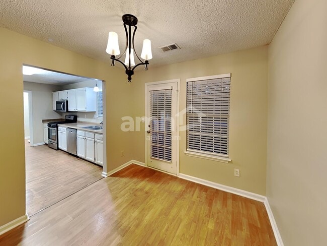 Photo - 2114 Serenity Dr NW