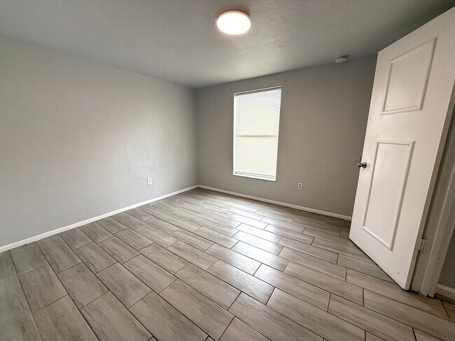 1003 57th Ave Terrace E Unidad 1005 57th Avenue Terrace East
