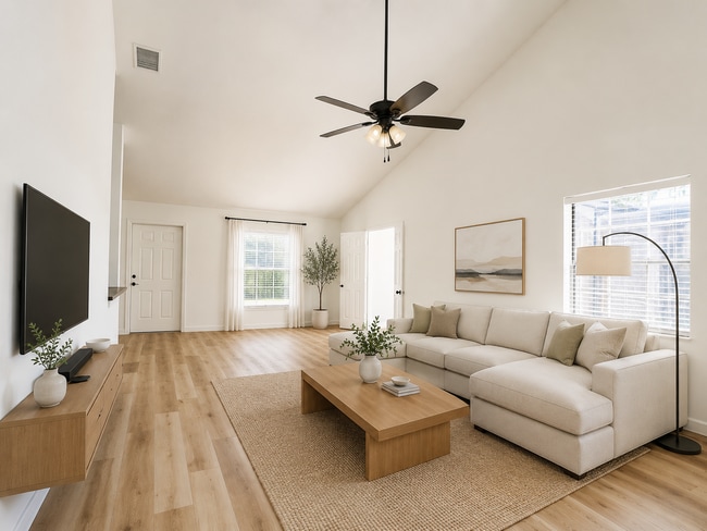 Photo - 15821 E Wind Cir