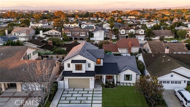 Photo - 2012 Port Chelsea Pl