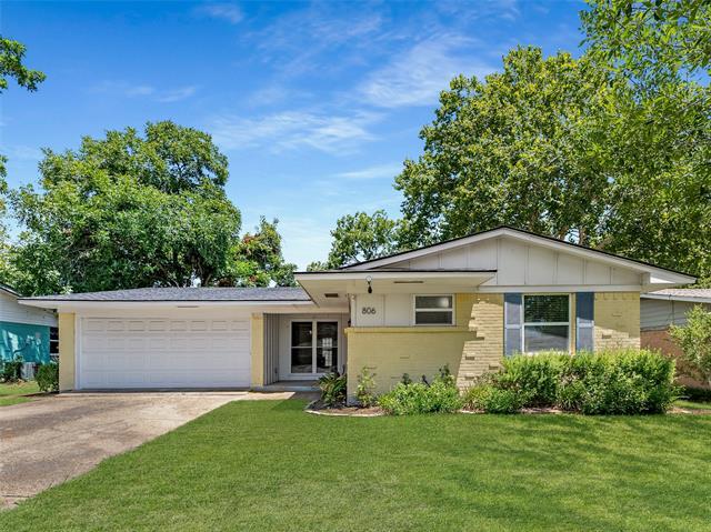 Building Photo - 806 Wisteria Way Rental