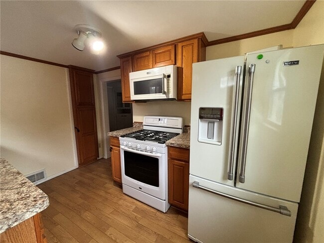 Photo - 111 Maltby St