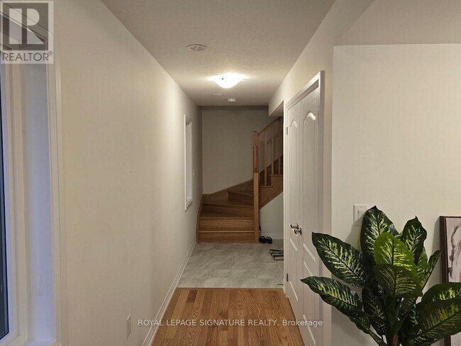 Photo - 80 Norwich Cres