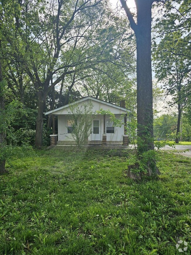 Building Photo - FULLY UPDATED!!! Rental