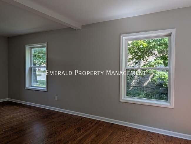 Photo - 2215 Hecker Ave Unidad 2215
