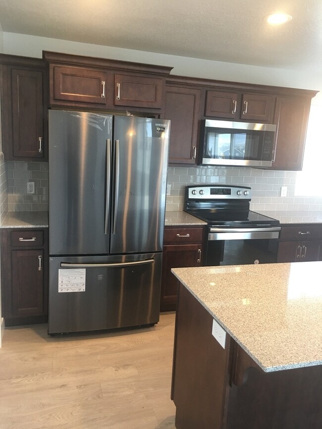 Photo - Beautiful Modern Home in Lehi w attached 2 car garage!