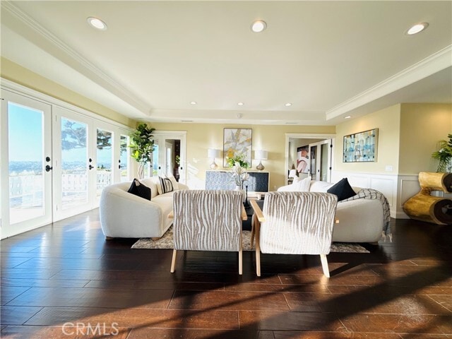 Photo - 2839 Carob St