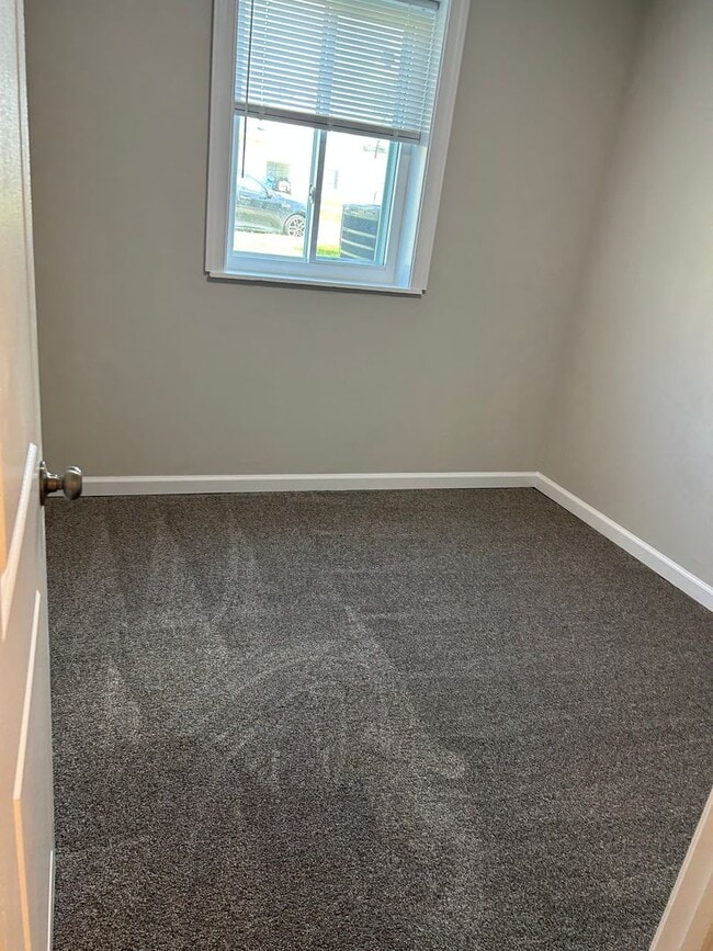 Photo - Wexford Apartments