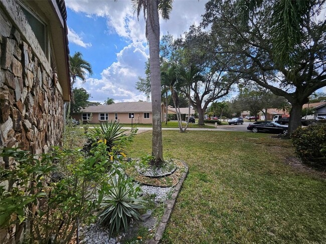 Photo - 197 NW 113th Way