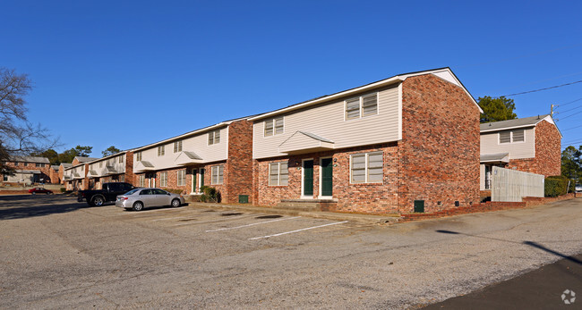 Woodbine Park Apartments - Woodbine Park Apartments
