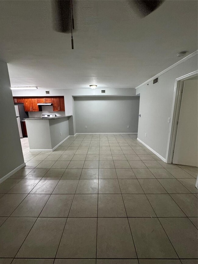 Photo - 12106 St.Andrews Place Apt #102, Miramar, ... Unidad 102