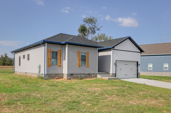 Photo - 102 Riverbend Dr