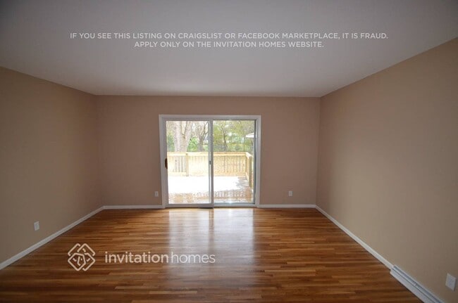 Photo - 2675 2nd St N