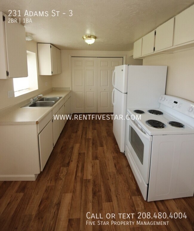 Photo - 231 Adams St Unit 3