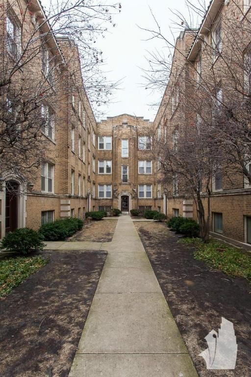 Building Photo - 4912 N Hoyne Ave Unit 3N Rental
