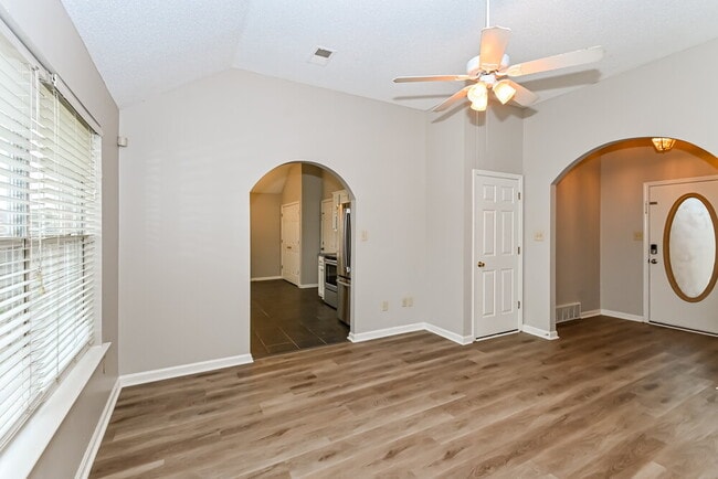 Photo - 9908 Morgan Manor Dr