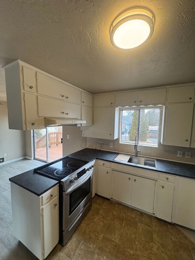 Photo - 1407 S 20th Ave