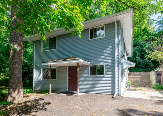 Building Photo - 1550 Jones-1550-2 Unit 1550-2 Rental