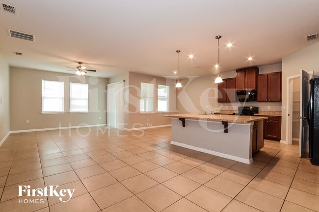 Photo - 954 Glazebrook Lp