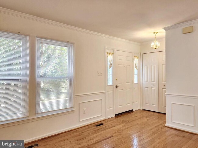 Photo - 5840 Westwater Ct