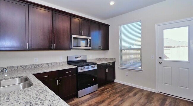 Photo - 18976 Buckley Oak Dr