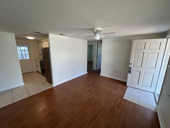 Photo - 453 90th Ave N